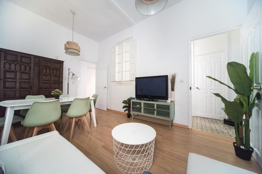 Apartment Mosaic Giralda เซบีญา ภายนอก รูปภาพ